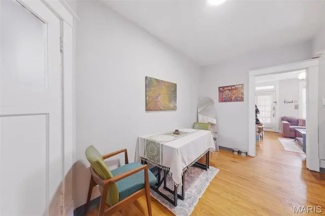 $445,000 | 5044 Lindenwood Avenue, St. Louis, MO 63109