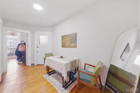 $445,000 | 5044 Lindenwood Avenue, St. Louis, MO 63109