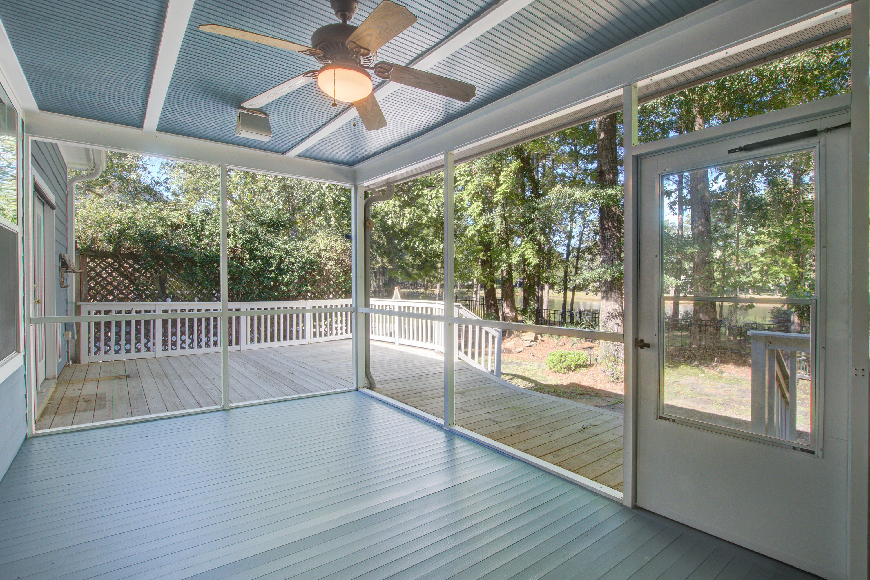 1912 Hall Point Road Mount Pleasant, SC 29466 - Photo 37 of 51 1912_(35)
