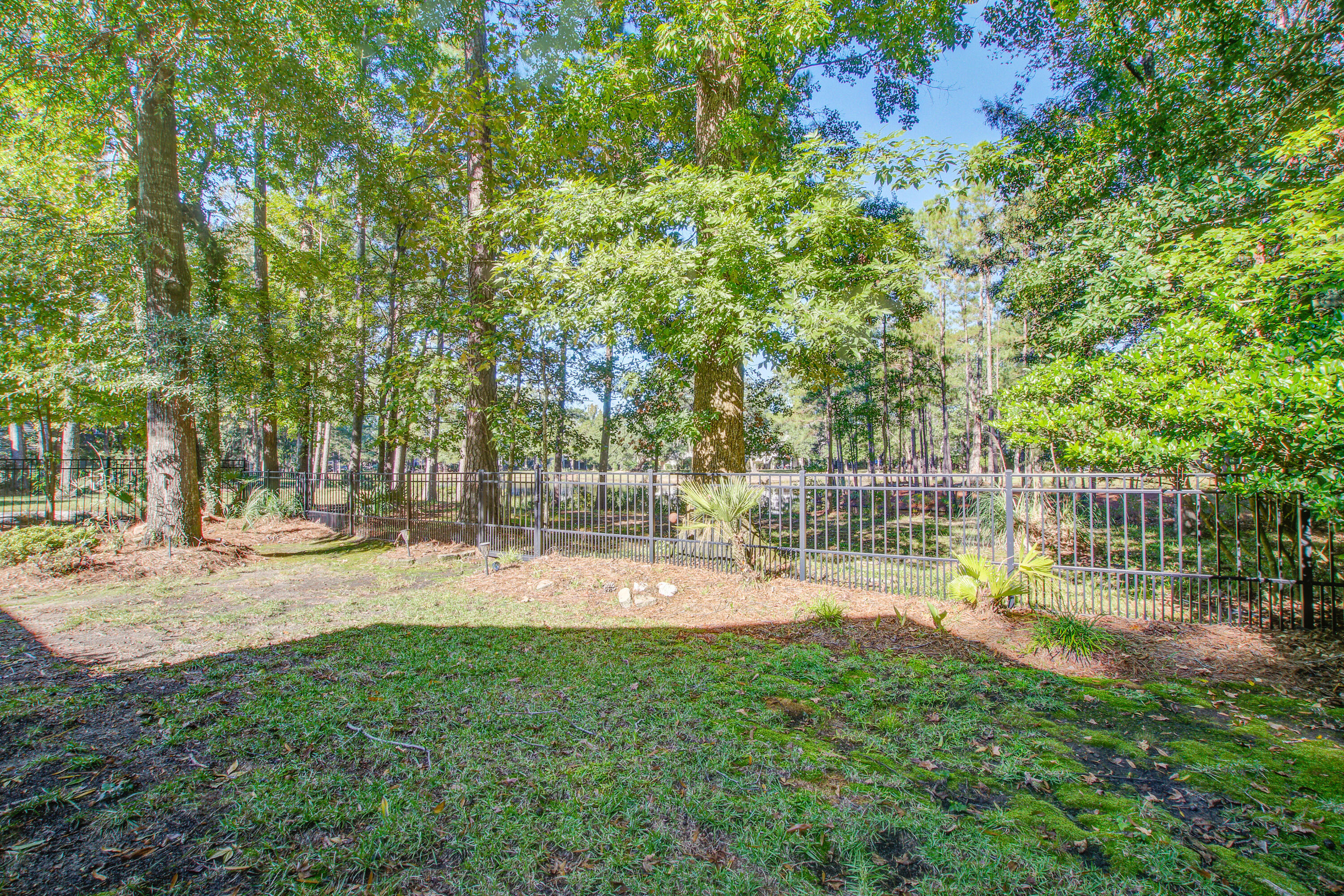 1912 Hall Point Road Mount Pleasant, SC 29466 - Photo 39 of 51 1912_(37)
