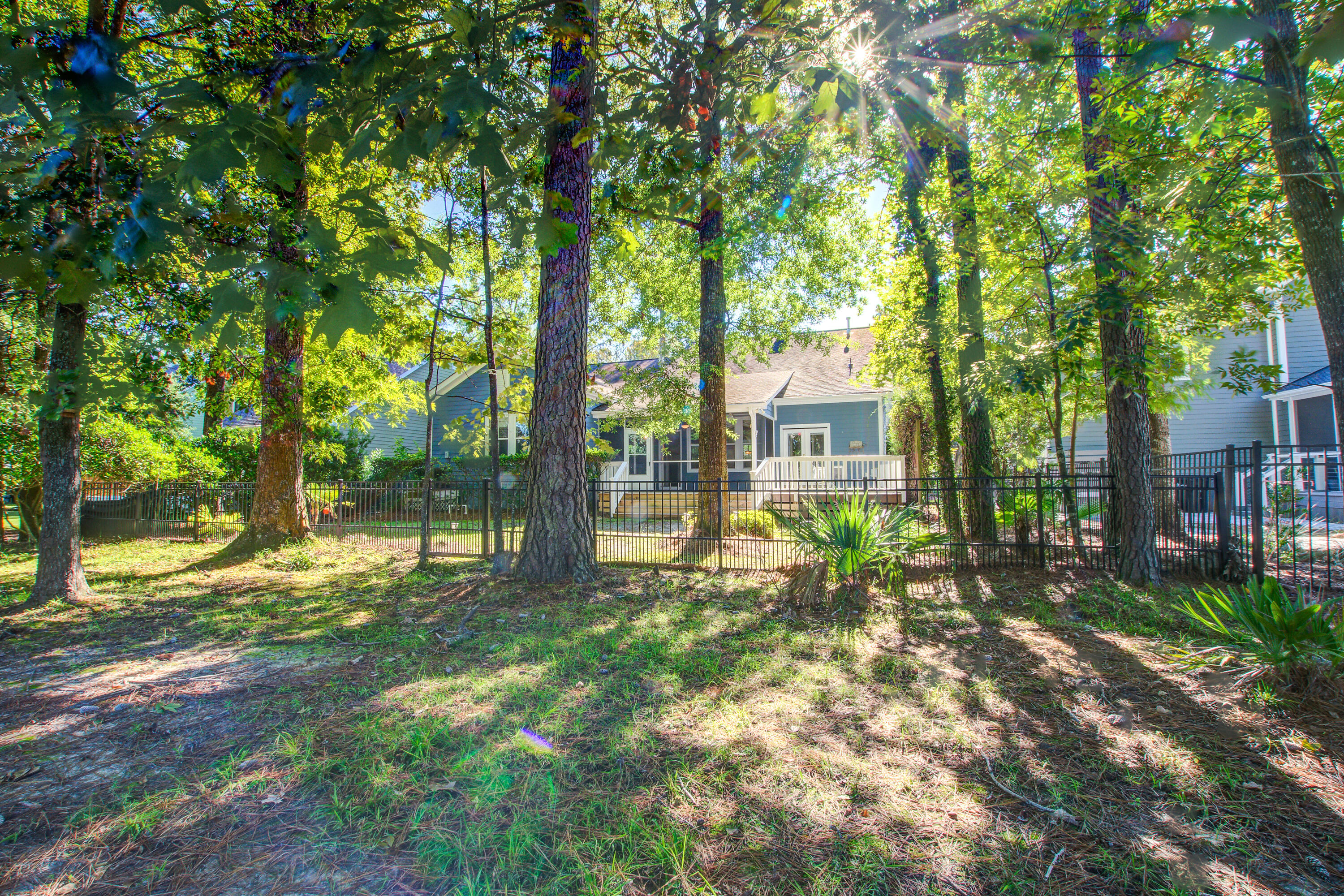 1912 Hall Point Road Mount Pleasant, SC 29466 - Photo 43 of 51 1912_(41)