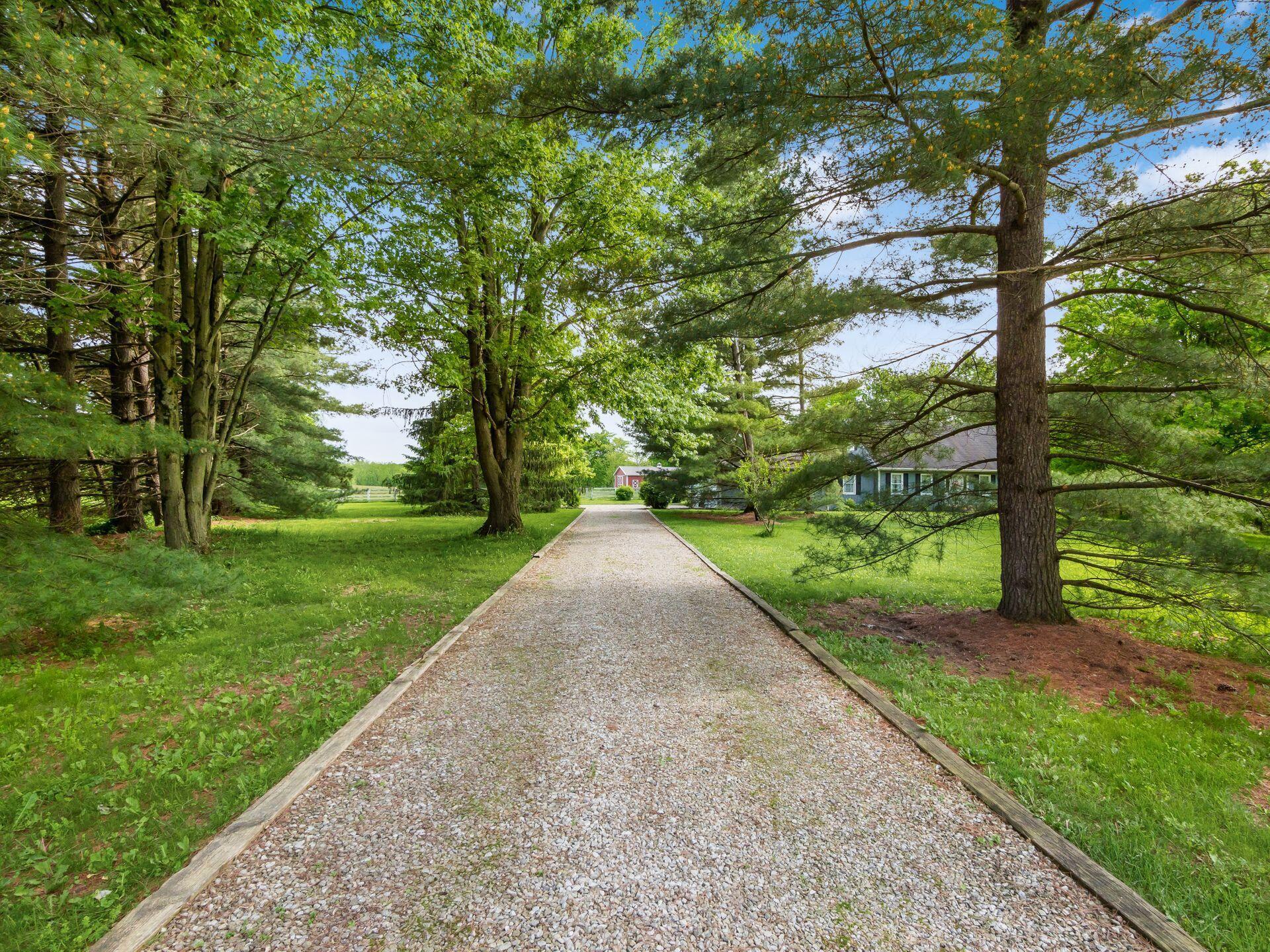 7575 Calhoun Road Ostrander, OH 43061 - Photo 27 of 57 Driveway