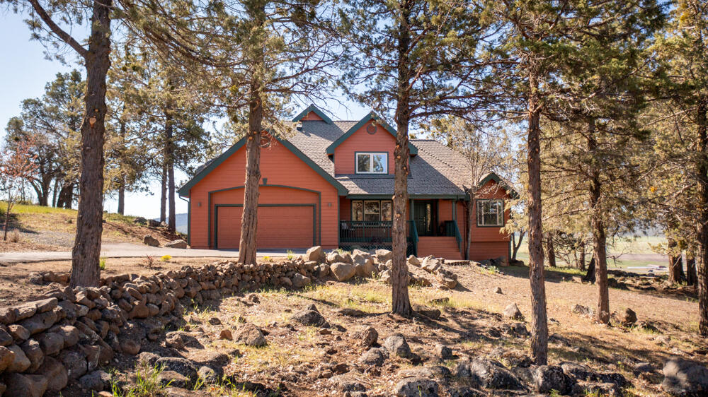 4626 Cooper's Hawk Road Klamath Falls, OR 97601 - Photo 17 of 70 4626CoopersHawkRd.-14