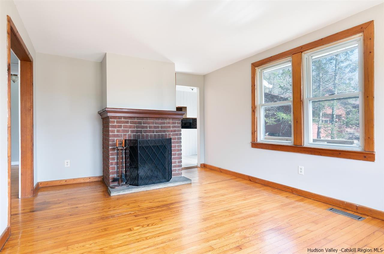 4 Charles E Rothe Road Saugerties, NY 12477 - Photo 2 of 13 Photo 2