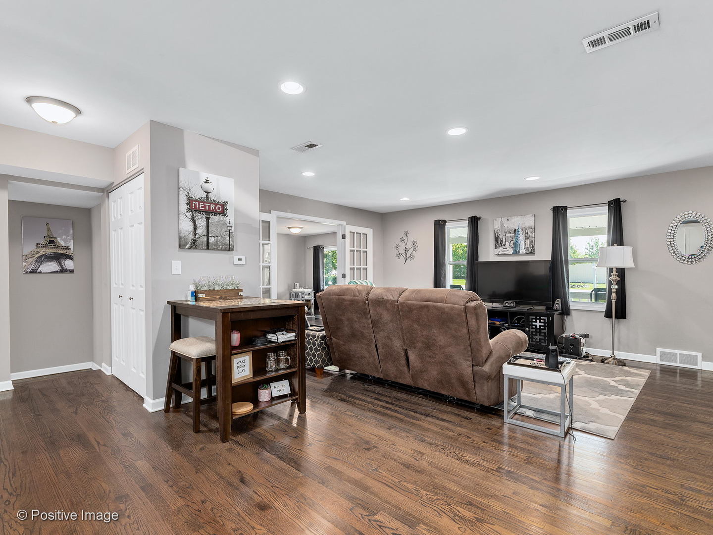 10 74th Street Darien, IL 60561 - Photo 11 of 22