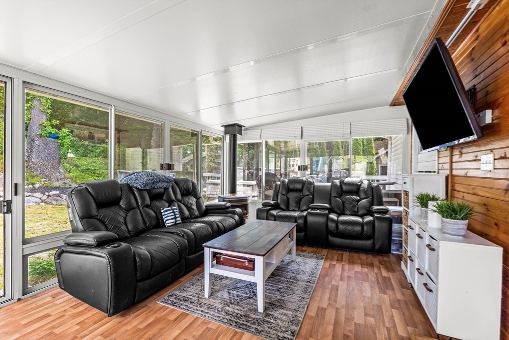 16 Marianne Road Lynn, MA 01904 - Photo 12 of 34