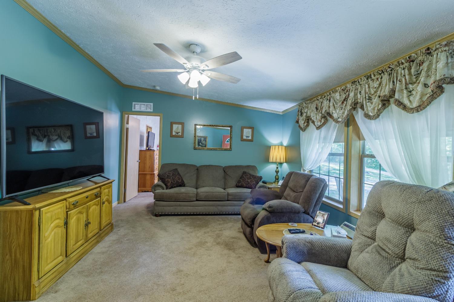 2422 Louden Road Peebles, OH 45660 - Photo 20 of 38