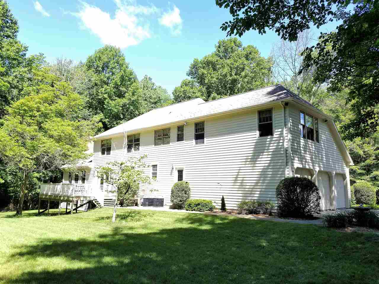 63208 Oak Road South Bend, IN 46614 - Photo 32 of 36