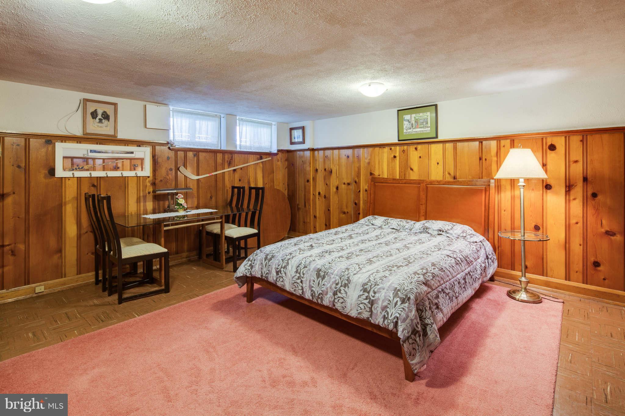 342 Greenlow Road Baltimore, MD 21228 - Photo 23 of 28 Family Room