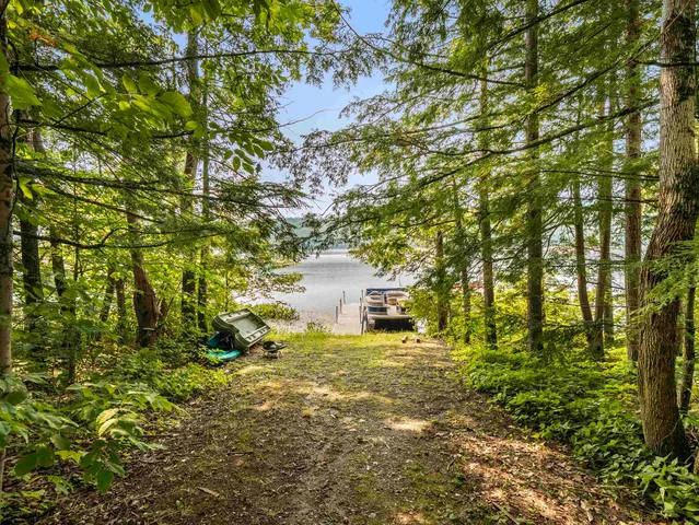 $379,000 | 292 Ledgemere Point, Hubbardton, VT 05732