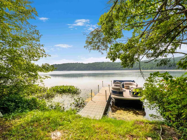 $379,000 | 292 Ledgemere Point, Hubbardton, VT 05732