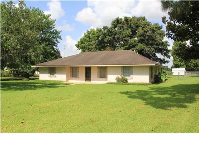 317 Hardware Road Broussard, LA 70518 - Photo 2 of 27 Additional Photo