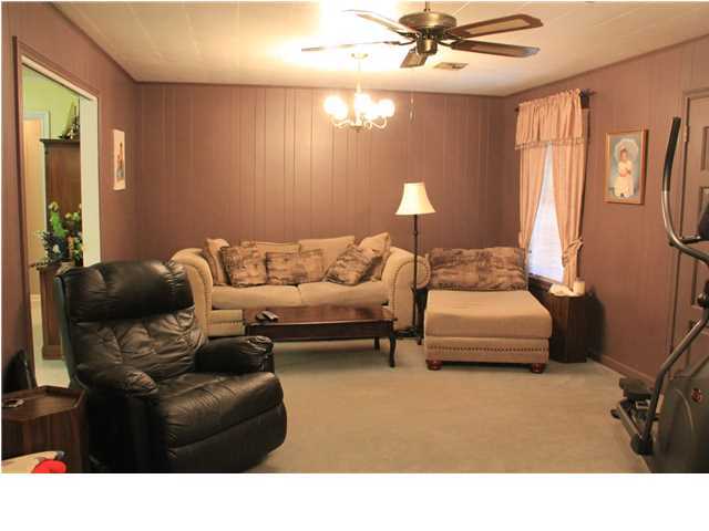 317 Hardware Road Broussard, LA 70518 - Photo 4 of 27 Additional Photo