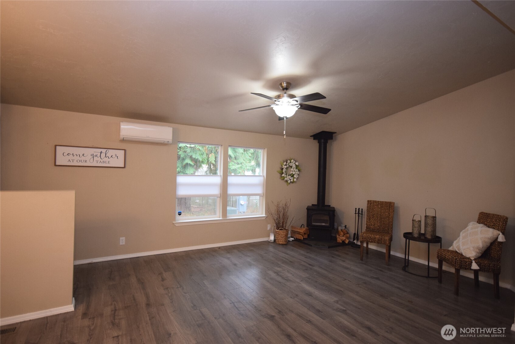 375 Dungeness Meadows Sequim, WA 98382 - Photo 7 of 27 a view of a livingroom with furniture hardwood floor and a ceiling fan