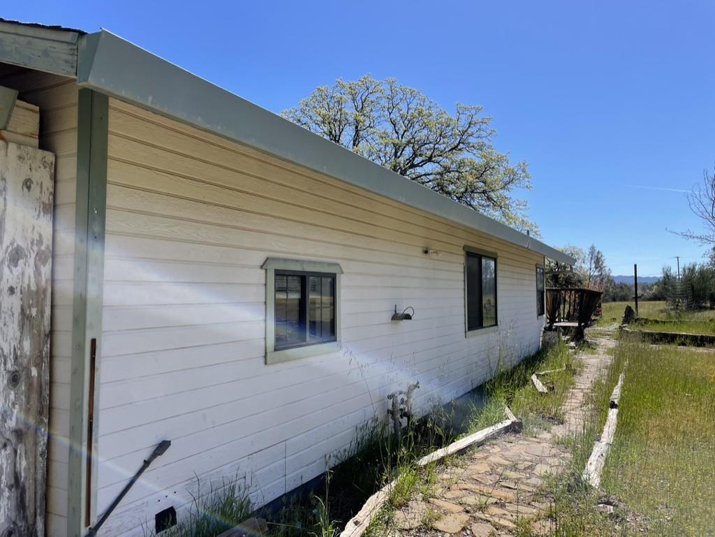 2385 Lakeview Loop Stonyford, CA 95979 - Photo 20 of 20 a backyard of a house