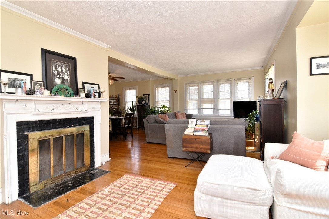 18231 Winslow Road Shaker Heights, OH 44122 - Photo 4 of 15 Gallery Image 4