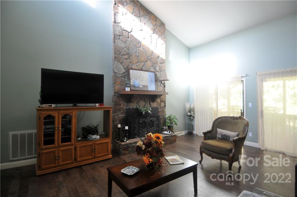 8311 Pompano Road Harrisburg, NC 28075 - Photo 12 of 43 Gallery Image 12