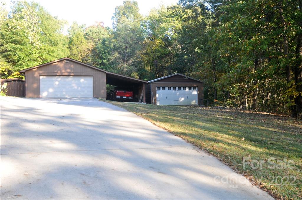 8311 Pompano Road Harrisburg, NC 28075 - Photo 5 of 43 Gallery Image 5