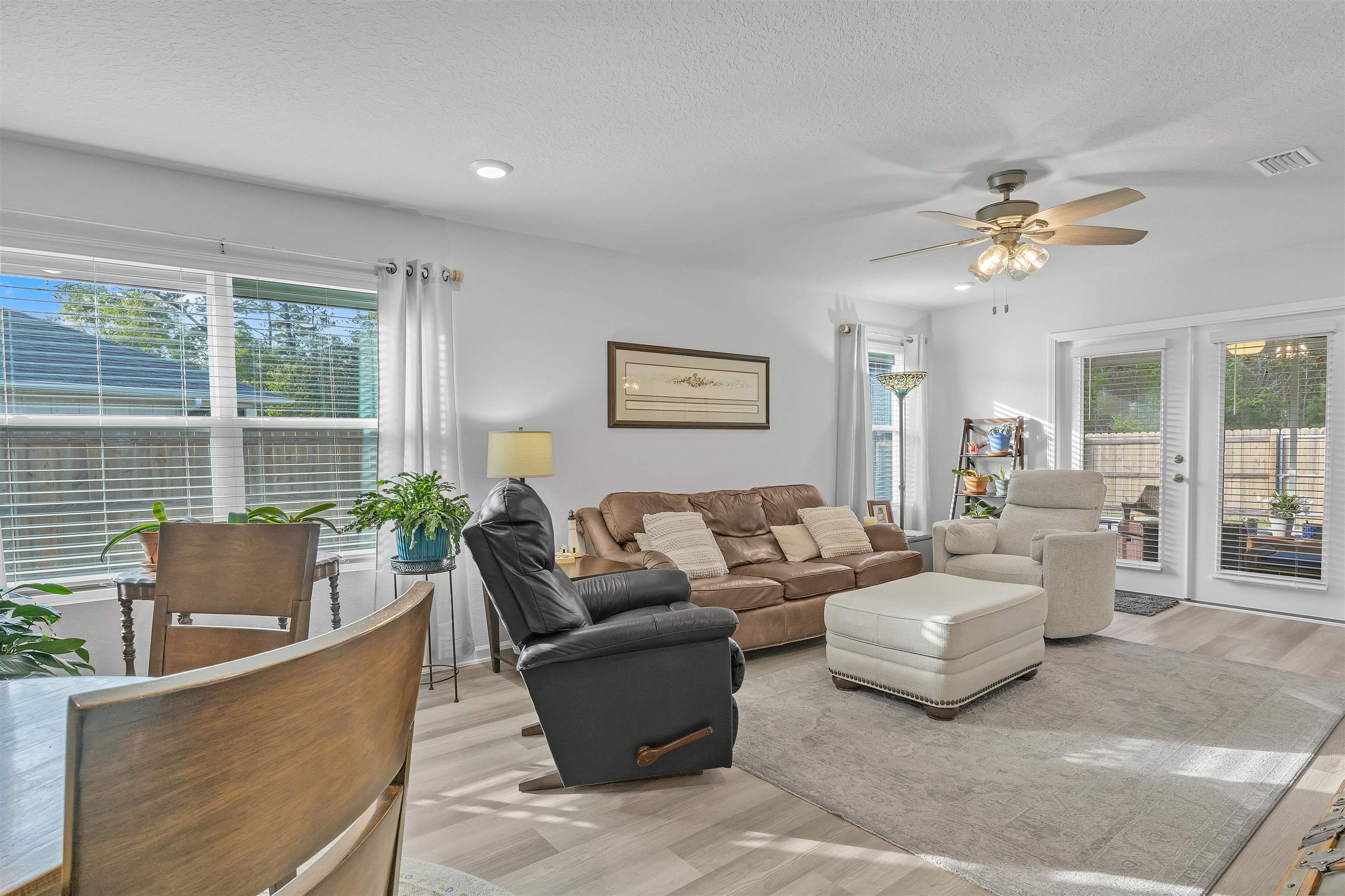 8883 Summer Bay Lane Foley, AL 36535 - Photo 12 of 24 Living Room