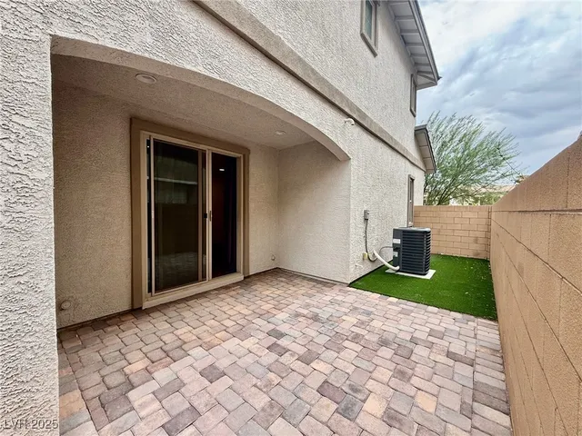 $2,100 | 60 Kimberlite Drive, Henderson, NV 89011