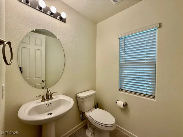 $2,100 | 60 Kimberlite Drive, Henderson, NV 89011