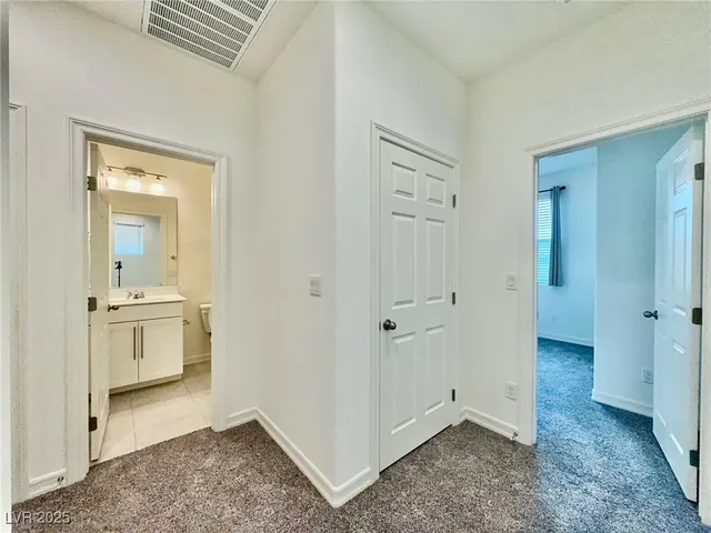 $2,100 | 60 Kimberlite Drive, Henderson, NV 89011