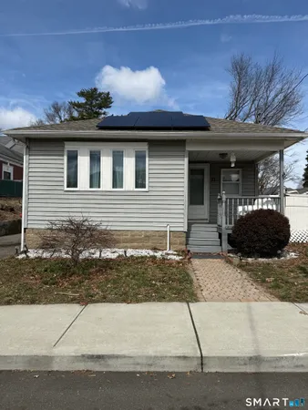 $399,999 | 21 Mathew Street, Milford, CT 06460