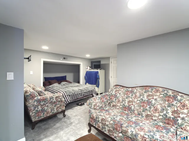 $399,999 | 21 Mathew Street, Milford, CT 06460