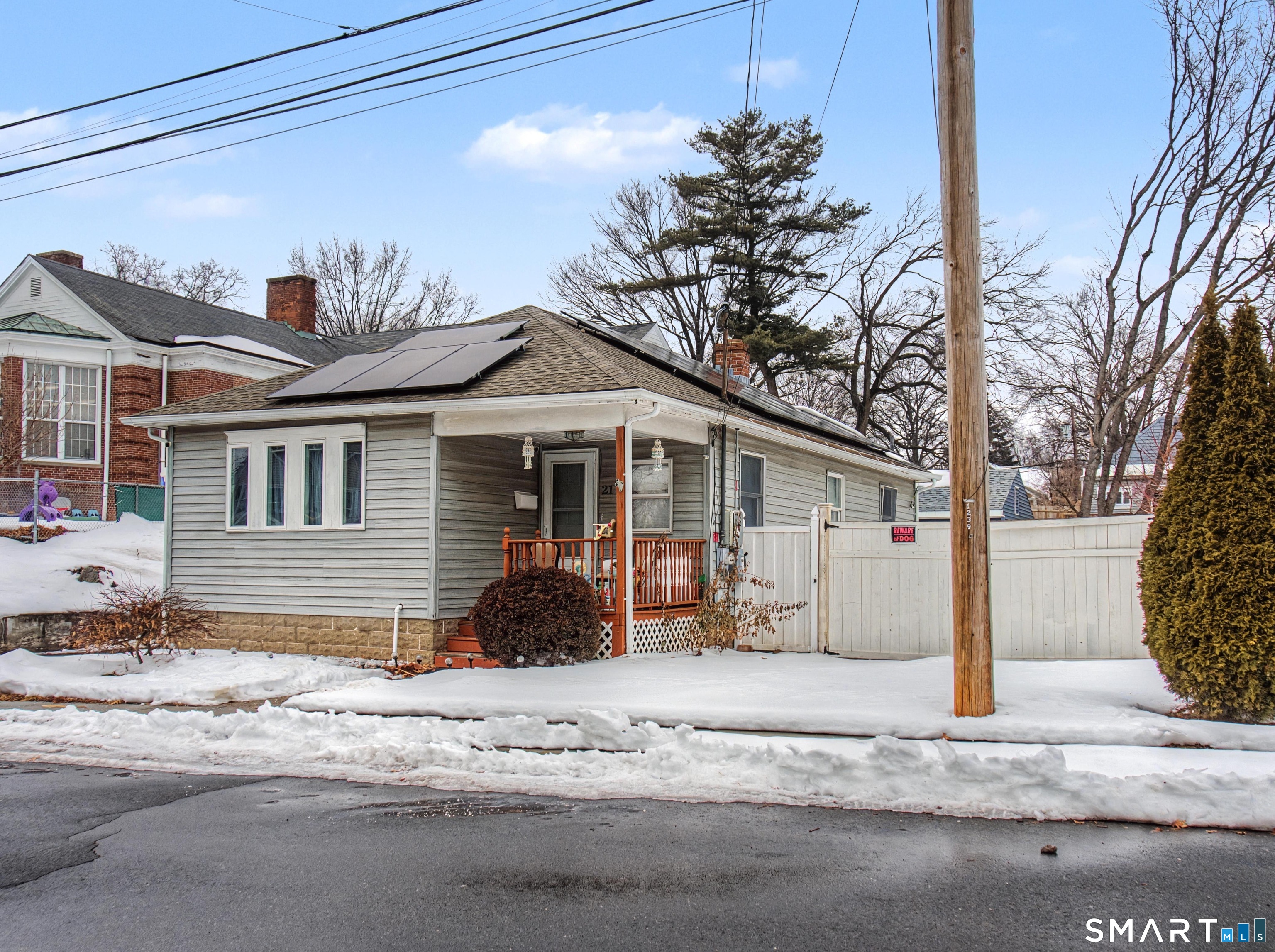 21 Mathew Street Milford, CT 06460 - Photo 2 of 20