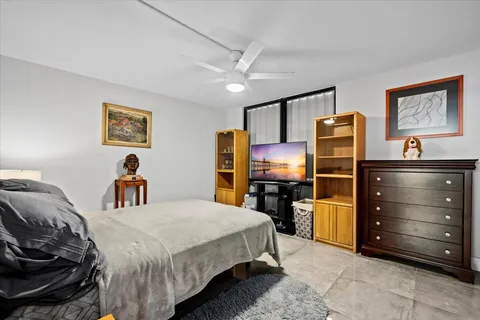 $585,000 | 120 Lakeshore Drive, Unit 436, North Palm Beach, FL 33408