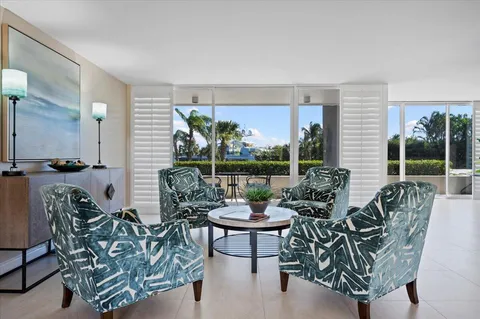 $585,000 | 120 Lakeshore Drive, Unit 436, North Palm Beach, FL 33408