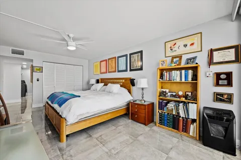 $585,000 | 120 Lakeshore Drive, Unit 436, North Palm Beach, FL 33408