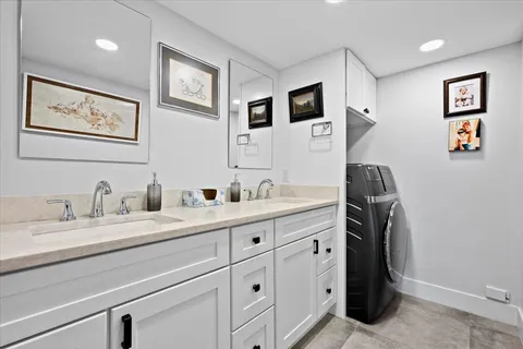 $585,000 | 120 Lakeshore Drive, Unit 436, North Palm Beach, FL 33408