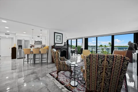 $585,000 | 120 Lakeshore Drive, Unit 436, North Palm Beach, FL 33408