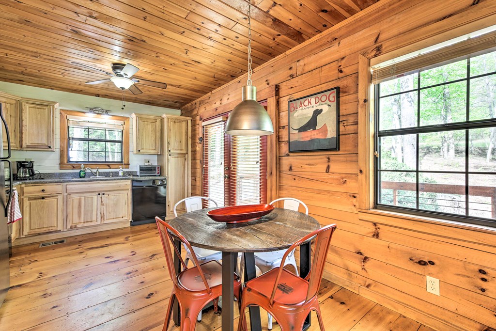 426 Jones Road Epworth, GA 30541 - Photo 7 of 34