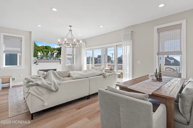 $999,900 | 206 Roanoke Avenue, Unit PELICAN ISLAND, Seaside Heights, NJ 08751