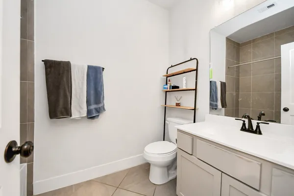 $2,600 | 4942 Carranza Court, Manvel, TX 77583