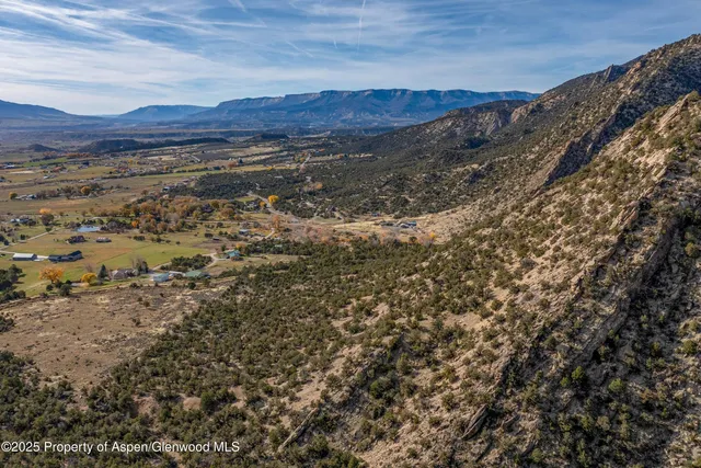 $1,995,000 | 240 Lafrenz Circle, Silt, CO 81652