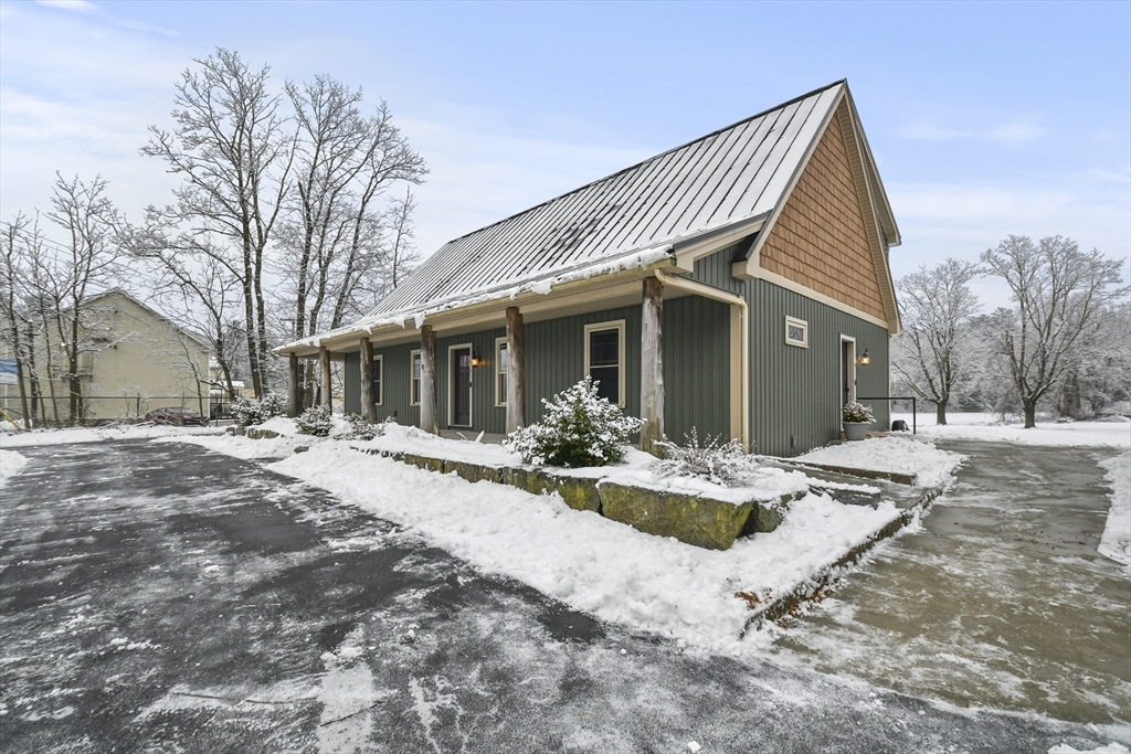 58 Rivulet Street Uxbridge, MA 01569 - Photo 27 of 38 Gallery Image 27