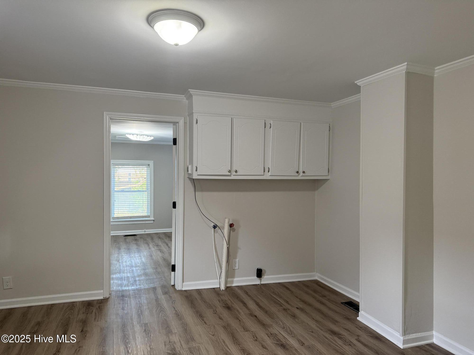 3746 Cameron Street Farmville, NC 27828 - Photo 11 of 23 Laundry area