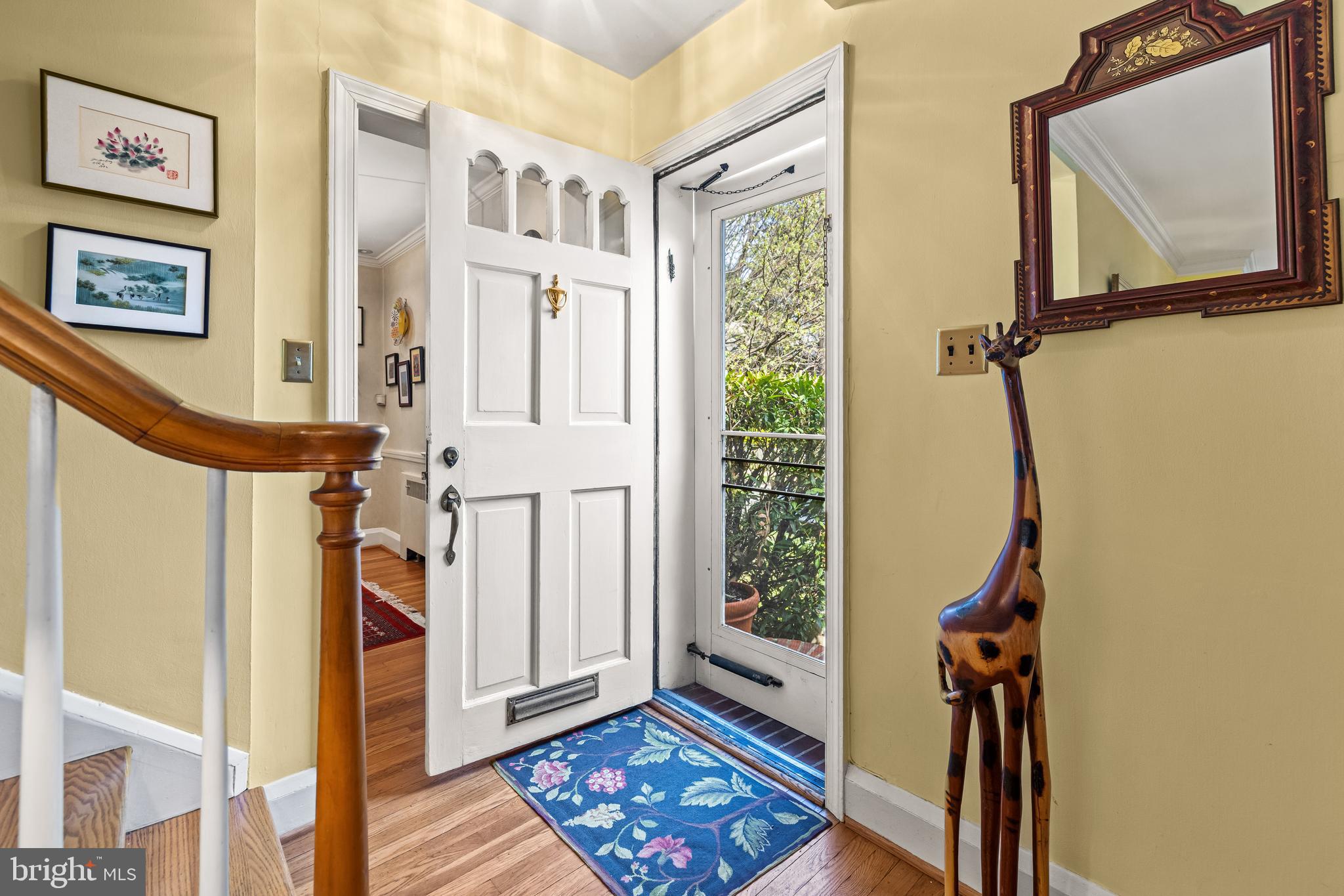 4408 Sedgwick Road Baltimore, MD 21210 - Photo 2 of 32 Foyer