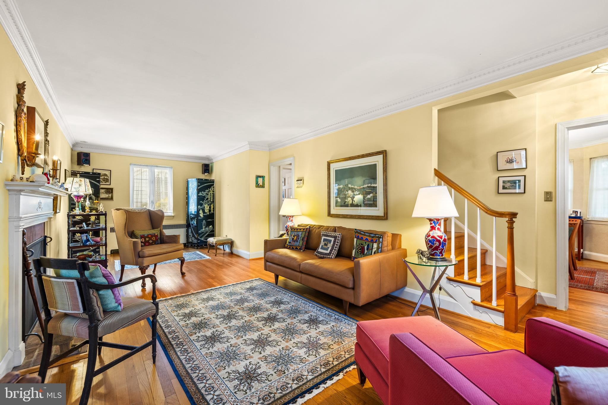 4408 Sedgwick Road Baltimore, MD 21210 - Photo 4 of 32 Living Room