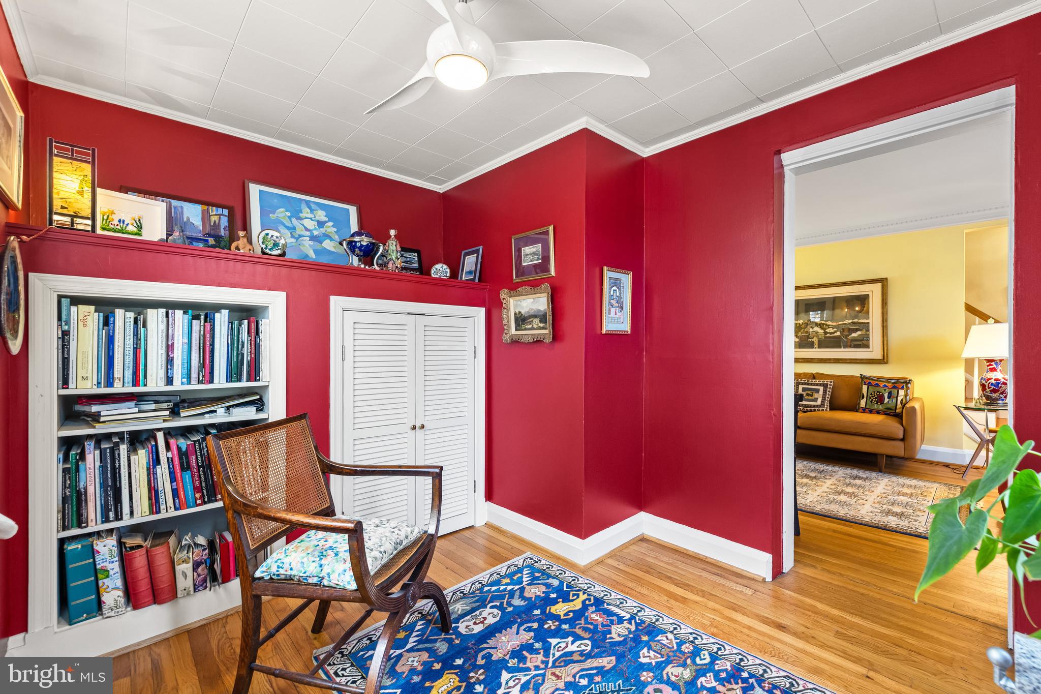 4408 Sedgwick Road Baltimore, MD 21210 - Photo 7 of 32 Den