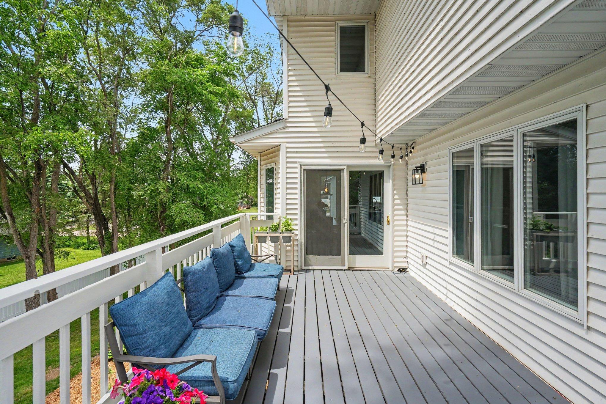 685 Flora Square Prescott, WI 54021 - Photo 7 of 24