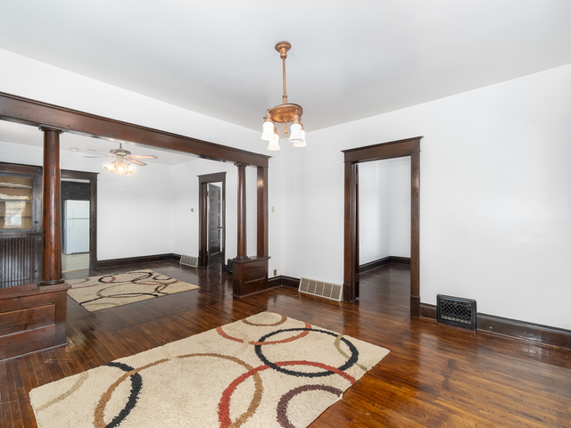 121 Davis Avenue, Unit 1 Rockdale, IL 60436 - Photo 4 of 11