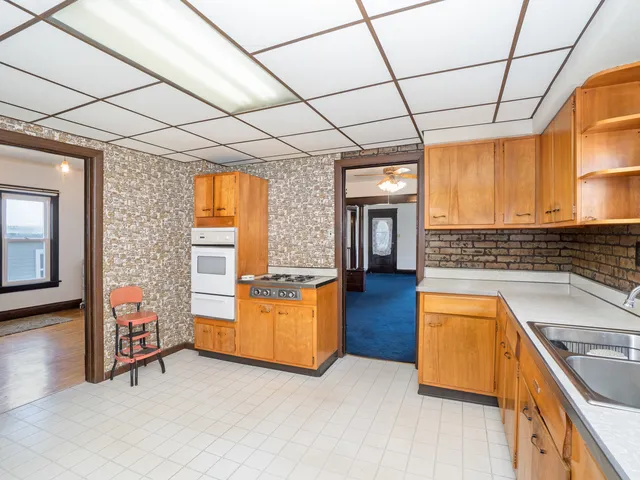 $1,750 | 121 Davis Avenue, Unit 1, Rockdale, IL 60436