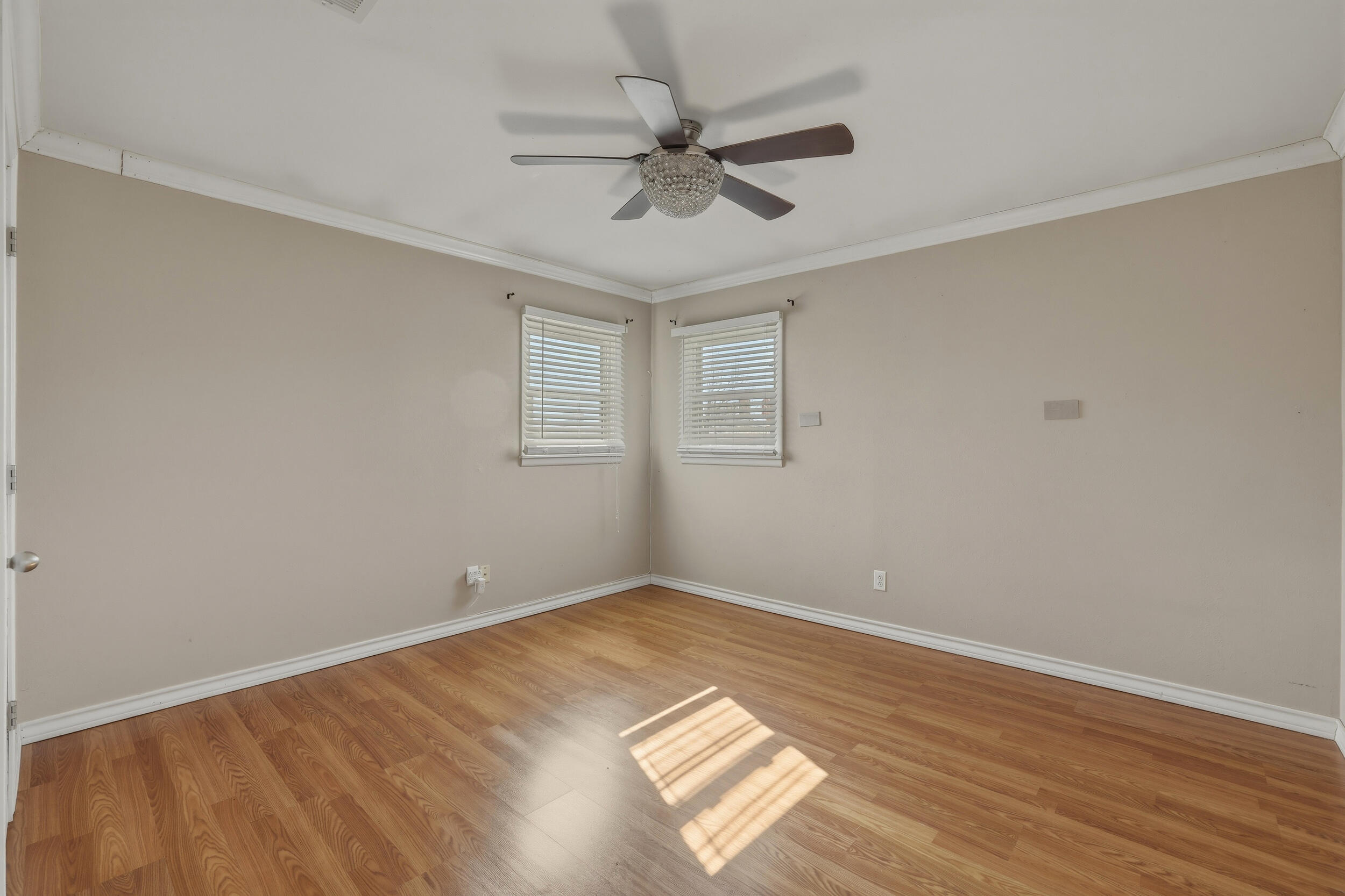 2201 43rd Street Snyder, TX 79549 - Photo 9 of 16 11_2201_43rd_street_snyder_tx_010_final