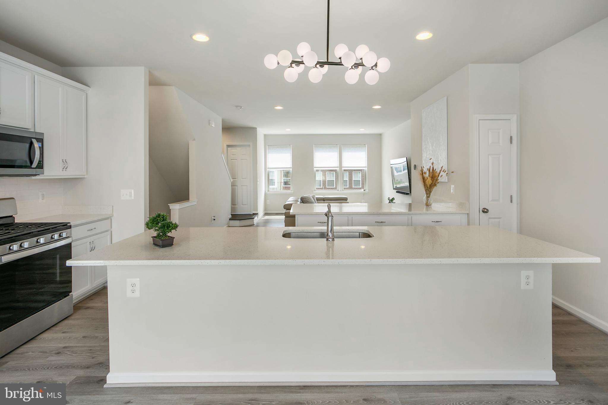 9174 Snowden Ashford Road Lorton, VA 22079 - Photo 8 of 38 Additional Island for Lots of cooking/entertaining