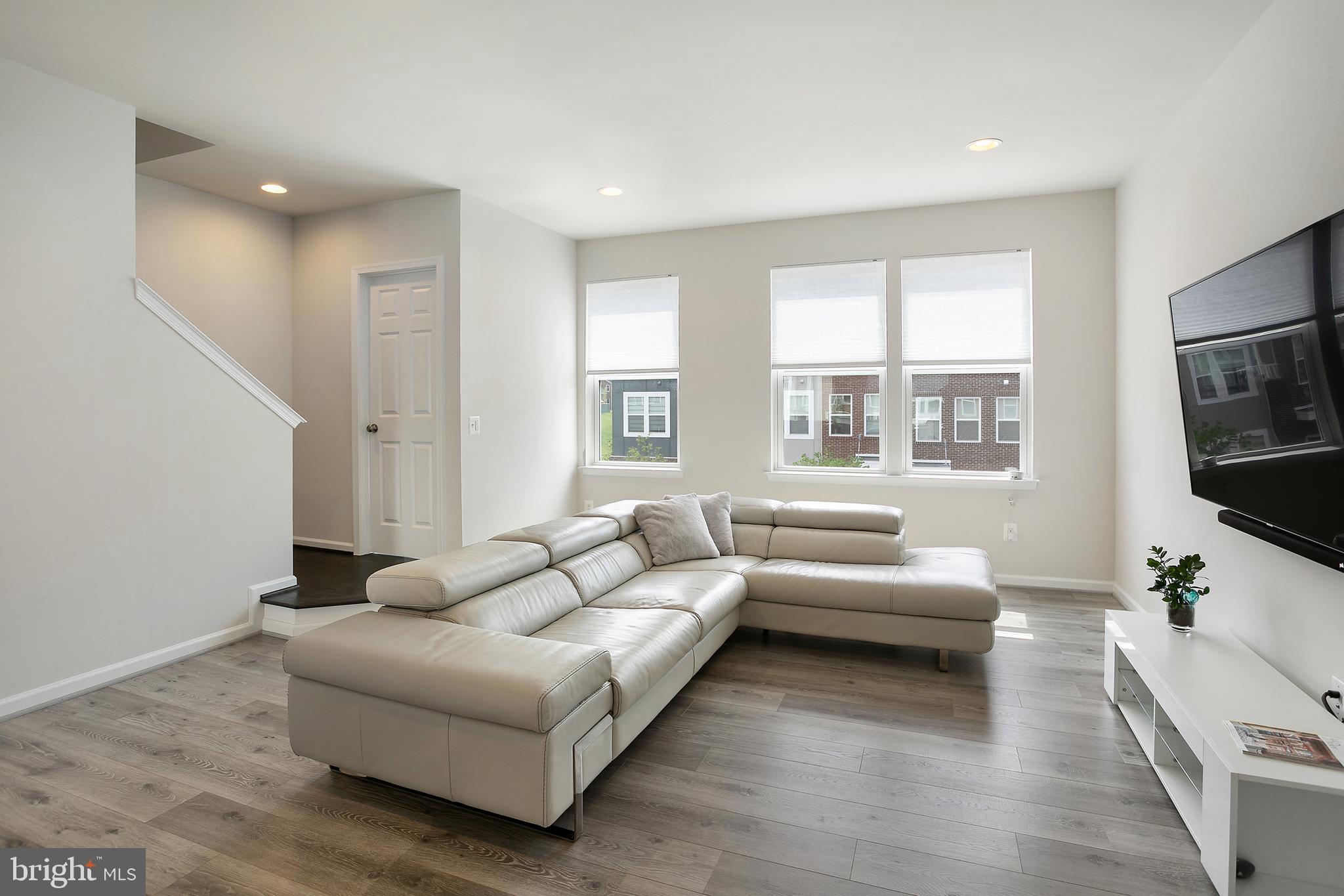 9174 Snowden Ashford Road Lorton, VA 22079 - Photo 10 of 38 Large living room and TV room