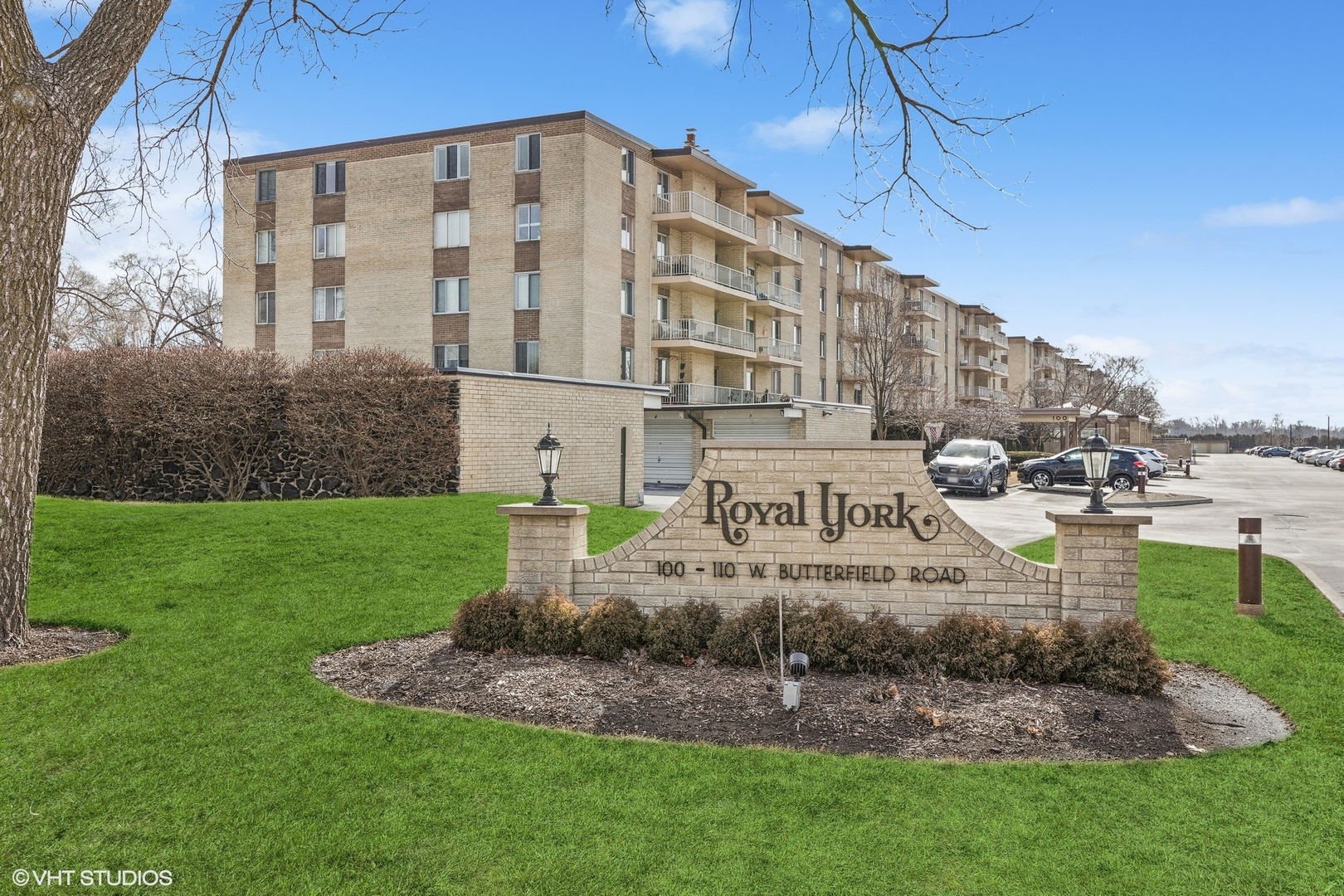 100 West Butterfield Road, Unit 202N Elmhurst, IL 60126 - Photo 1 of 27 Gallery Image 1
